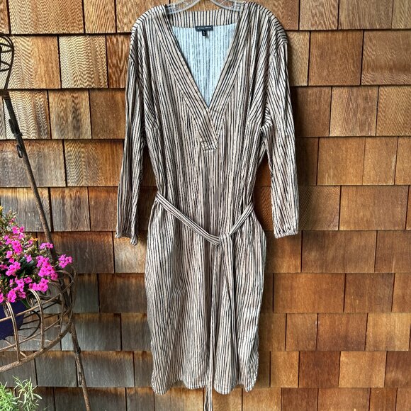 Universal Standard V-Neck Striped Belted Cotton Dress - US size L = 22/24 - Picture 2 of 16